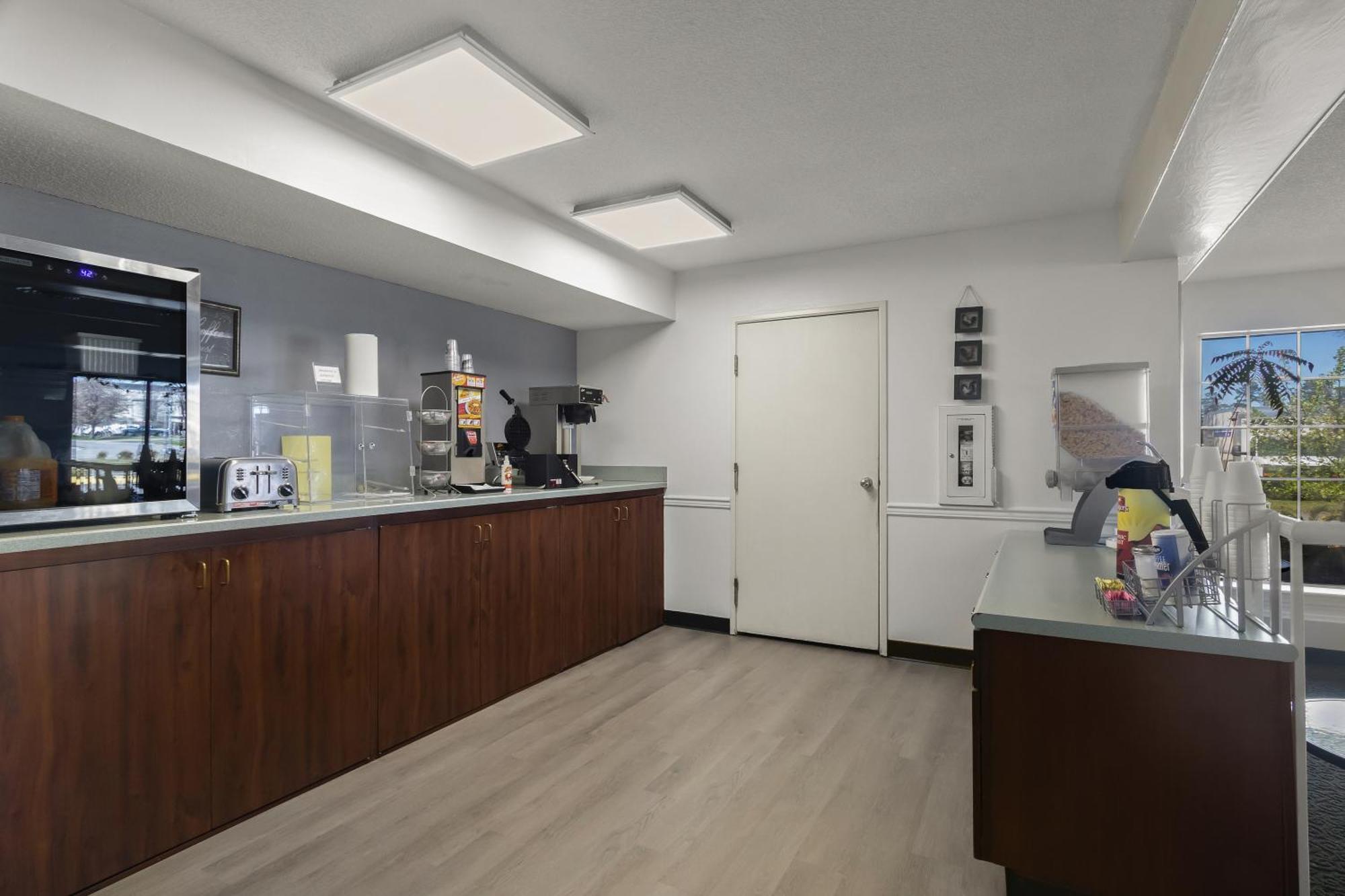 Americas Best Value Inn Edenton Extérieur photo